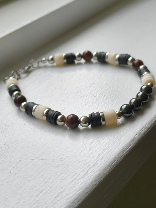Luxe Eclipse - Golden Swan Stone & Hematite Bracelet
