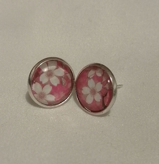 Red Floral Japanese Studs  image 0