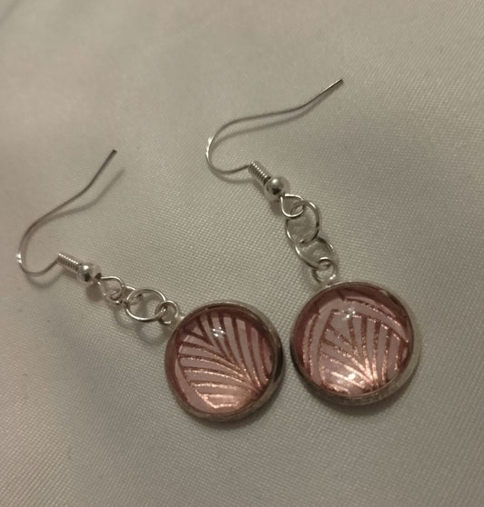 Pink leaf earrings  image 0