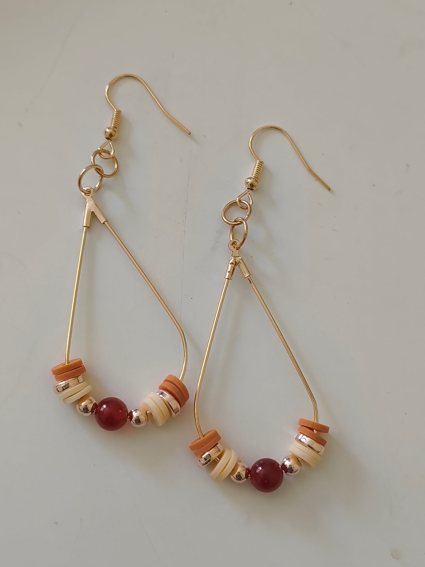 Desert Muse – Red Agate Oval Dangle Earrings