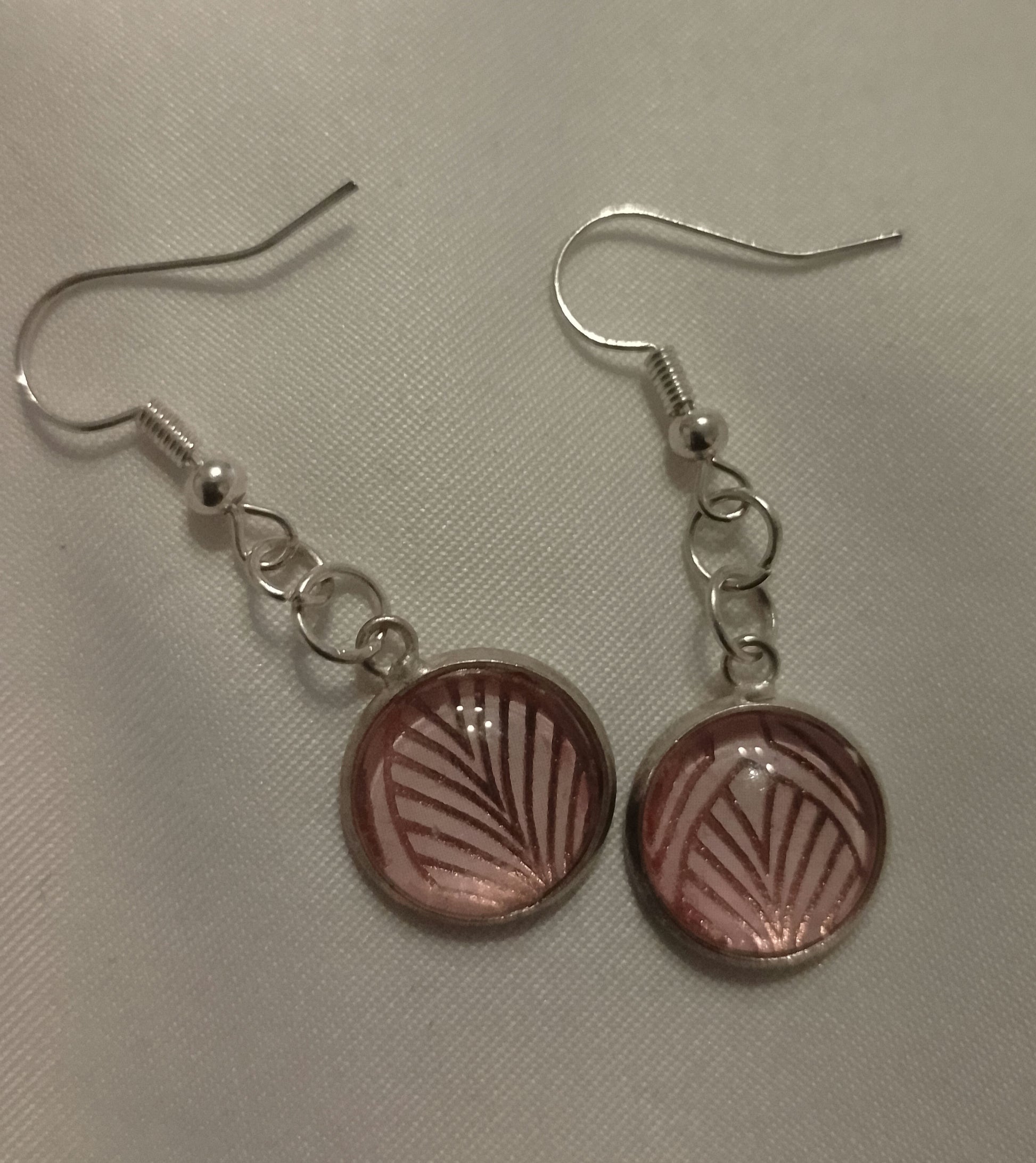 Pink leaf earrings  image 1