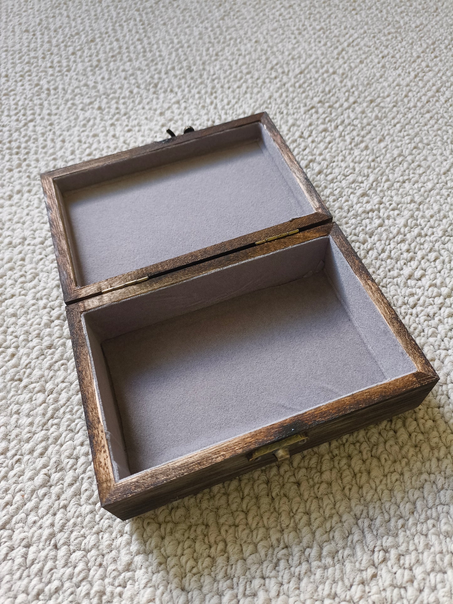 Wooden Jewellery Box – Handmade Rustic Keepsake Box